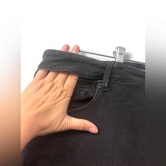 Good American Good Legs with slit waistband skinny jeans size 15 - Picture 11 of 12